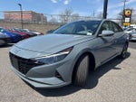 2023 Elantra Thumbnail 3