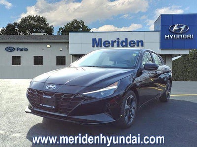 2023 Hyundai Elantra SEL 4DR Sedan
