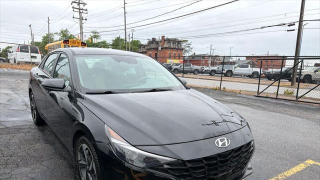 Preowned 2023 Hyundai ELANTRA SEL for Sale
