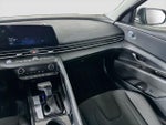 2023 Elantra Thumbnail 24