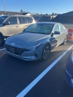 2023 ELANTRA Thumbnail 1