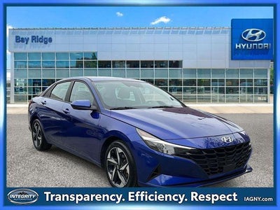 2023 Hyundai Elantra SEL 4DR Sedan