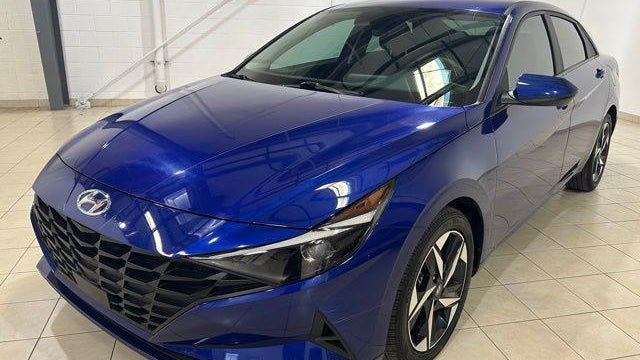 Preowned 2023 Hyundai ELANTRA SEL for Sale