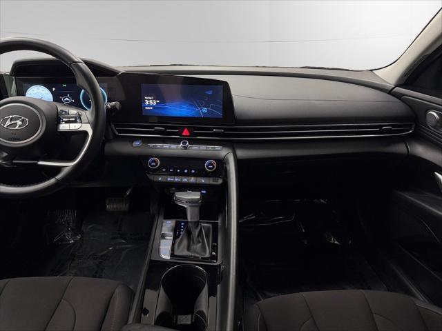 2023 Hyundai Elantra - $16,652