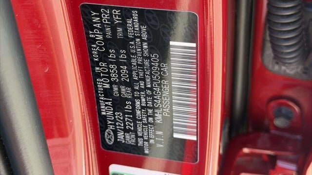 2023 Hyundai ELANTRA SEL