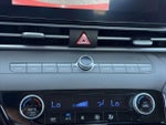 2023 Elantra Thumbnail 28