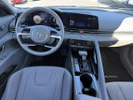 2023 Elantra Thumbnail 26