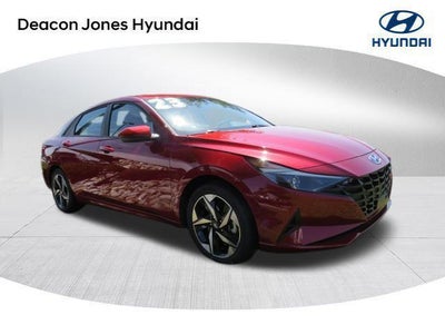 2023 Hyundai Elantra SEL 4DR Sedan