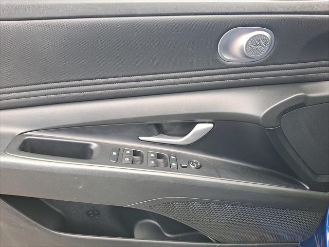 2023 Hyundai Elantra - $13,850