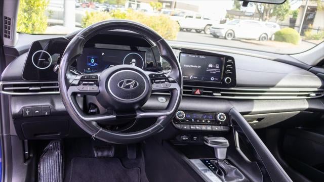 2021 Hyundai ELANTRA SEL