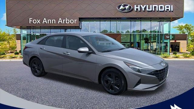 2021 Hyundai ELANTRA SEL