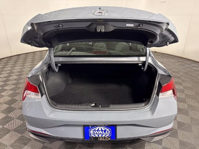 2022 Hyundai Elantra - $19,834
