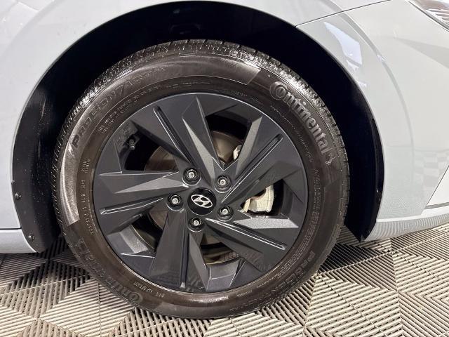 2022 Hyundai Elantra - $19,834