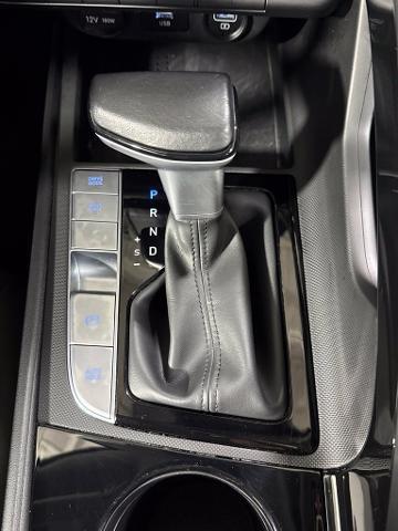 2022 Hyundai Elantra - $19,834