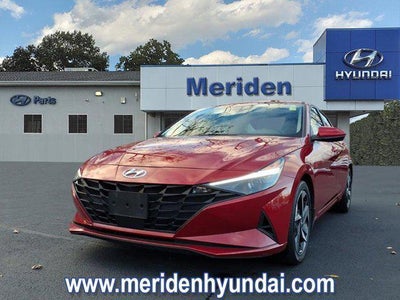 2023 Hyundai Elantra SEL 4DR Sedan