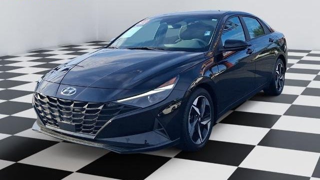 Preowned 2023 Hyundai ELANTRA SEL for Sale