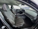 2023 Elantra Thumbnail 32