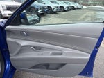 2023 Elantra Thumbnail 32