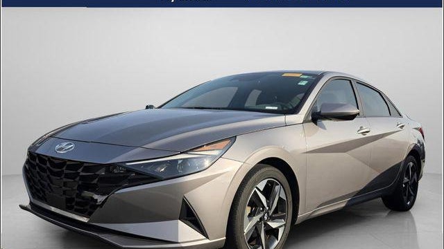 Preowned 2023 Hyundai ELANTRA SEL for Sale