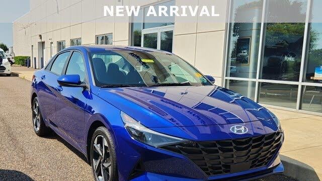 Preowned 2023 Hyundai ELANTRA SEL for Sale