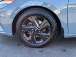 2022 Elantra Thumbnail 45