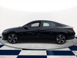 2023 Elantra Thumbnail 4
