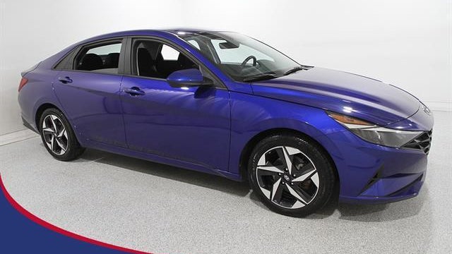 Preowned 2023 Hyundai ELANTRA SEL for Sale