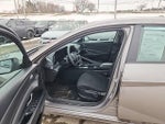 2023 Elantra Thumbnail 10