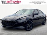 2022 Elantra Thumbnail 1