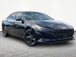 2022 Elantra Thumbnail 3