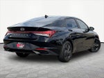 2022 Elantra Thumbnail 6