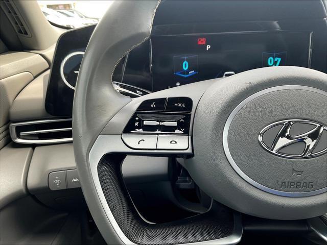 2022 Hyundai Elantra - $16,640