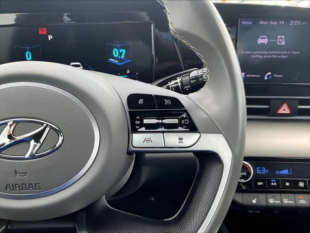2022 Hyundai Elantra - $16,640