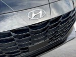 2022 Elantra Thumbnail 31