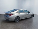 2022 Elantra Thumbnail 5