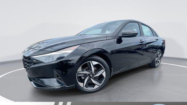 Preowned 2023 Hyundai ELANTRA SEL for Sale
