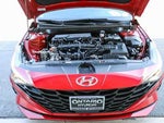 2023 Elantra Thumbnail 28