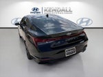 2023 Elantra Thumbnail 4