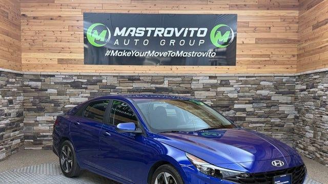 Preowned 2023 Hyundai ELANTRA SEL for Sale