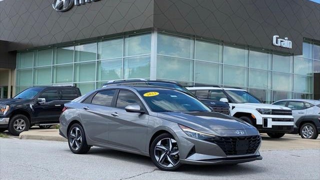 Preowned 2023 Hyundai ELANTRA SEL for Sale