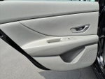 2023 Elantra Thumbnail 18