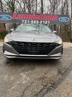 2023 Elantra Thumbnail 3