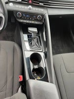 2023 Elantra Thumbnail 15