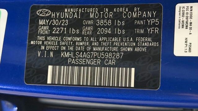 2023 Hyundai ELANTRA SEL