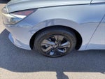 2022 Elantra Thumbnail 9