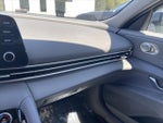 2022 Elantra Thumbnail 25