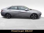 2023 Elantra Thumbnail 3