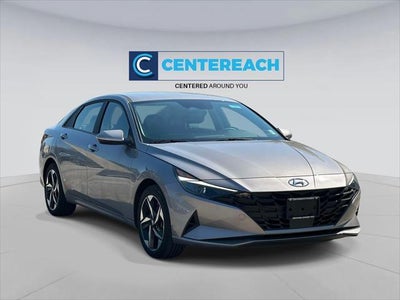 Photo of a 2023 Hyundai Elantra SEL 4DR Sedan Sulev for sale