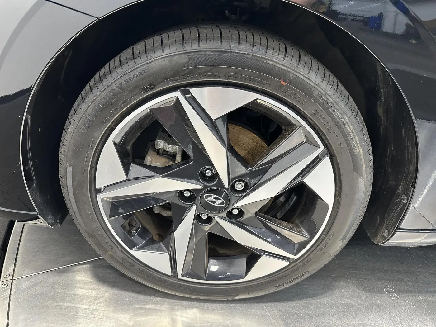 2023 Hyundai Elantra - $19,599