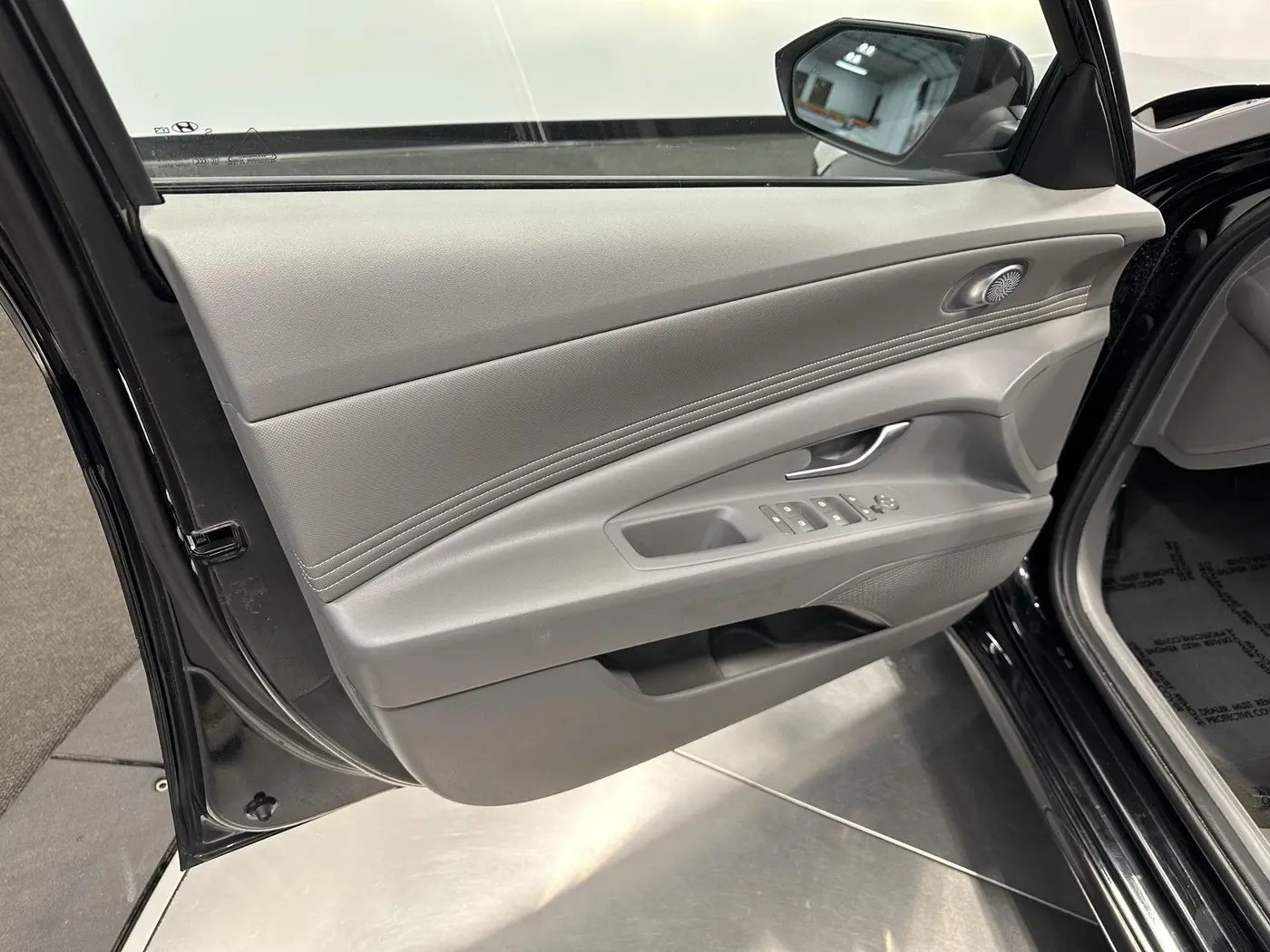 2023 Hyundai Elantra - $19,599